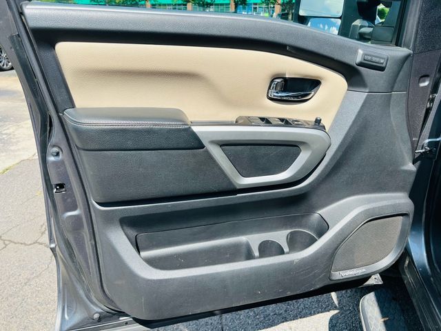 2017 Nissan Titan Xd Crew Cab - Image 18