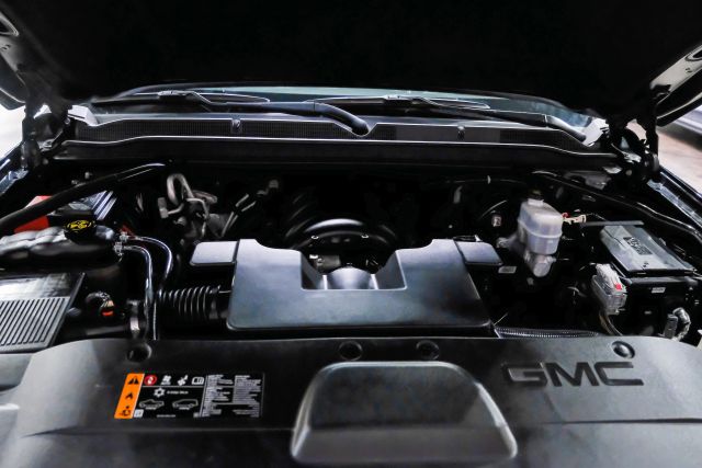 2019 Gmc Yukon Xl Denali Sport Utility 4d - Image 42