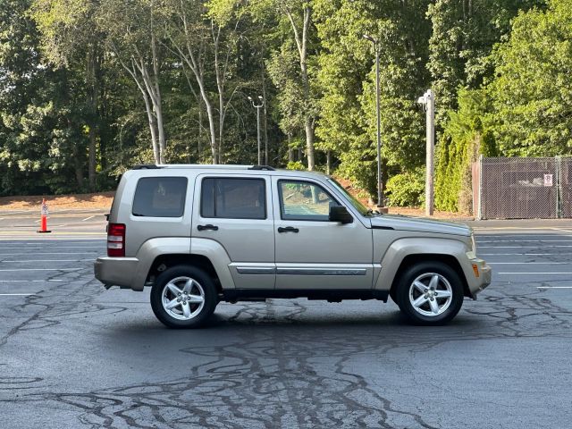 2011 Jeep Liberty Limited Edition Sport Utility 4d - Image 7