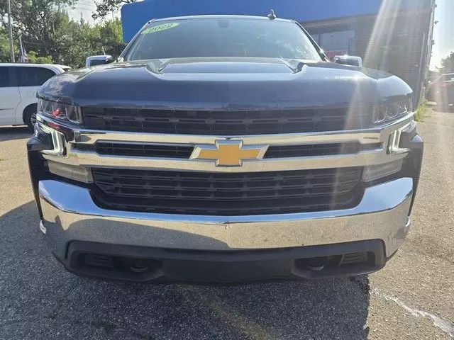 2022 Chevrolet Silverado 1500 Limited Crew Cab - Image 2