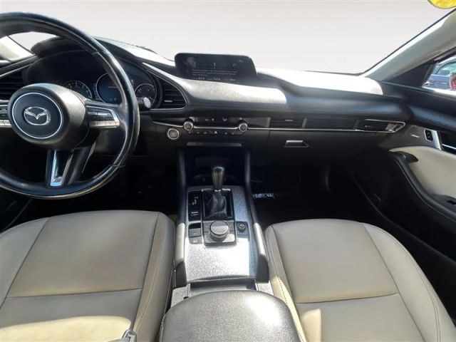 2021 Mazda Mazda3 - Image 10