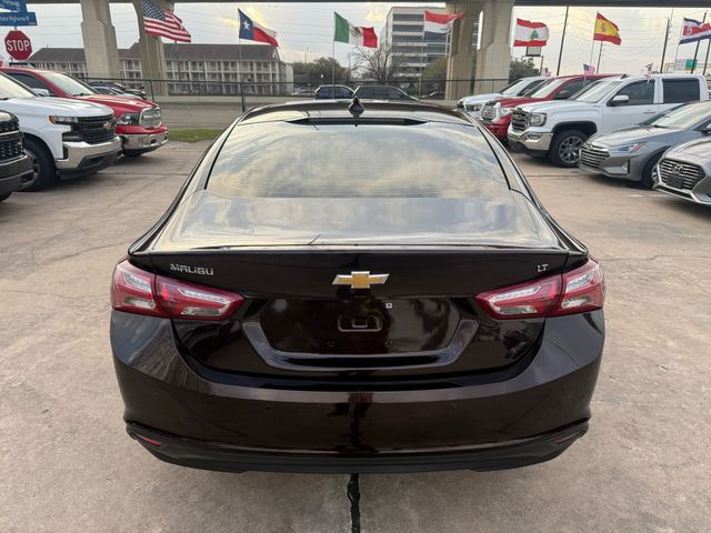 2020 Chevrolet Malibu - Image 11