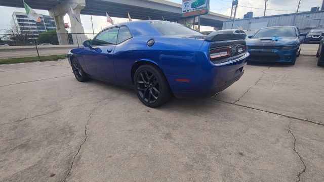 2021 Dodge Challenger - Image 5