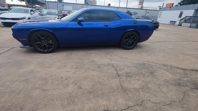 2021 Dodge Challenger - Image 12