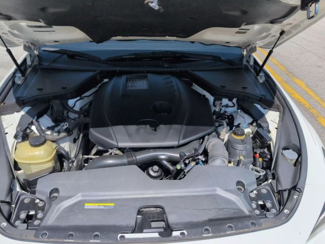 2017 Infiniti Q60 - Image 16