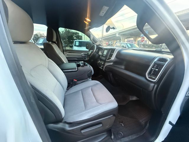 2021 Ram 1500 Crew Cab - Image 15