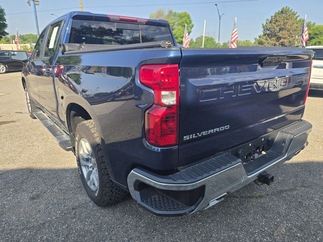 2022 Chevrolet Silverado 1500 Limited Crew Cab - Image 4