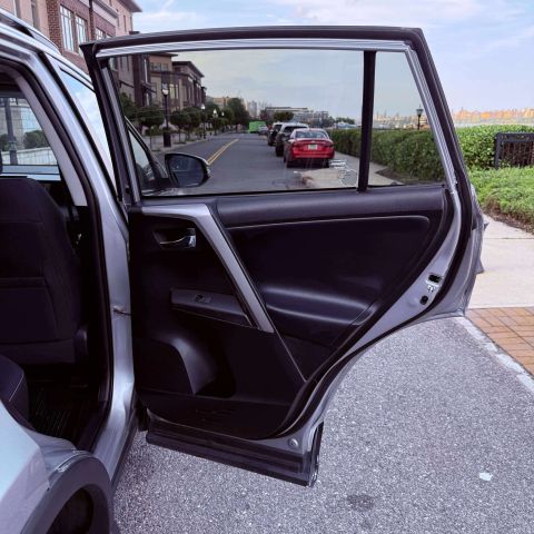 2017 Toyota Rav4 Xle Sport Utility 4d - Image 27