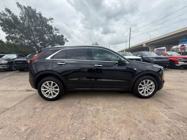 2023 Cadillac Xt4 - Image 11
