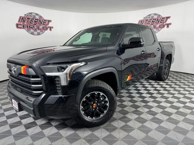 Image of 2025 TOYOTA TUNDRA CREWMAX  PLATINUM PICKUP 4D 5 1/2 FT