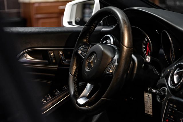 2017 Mercedes-benz Cla Cla 250 4matic Coupe 4d - Image 17