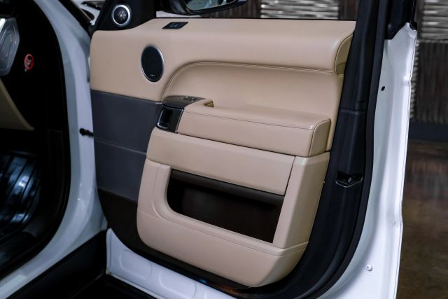 2016 Land Rover Range Rover Sport Se Sport Utility 4d - Image 39