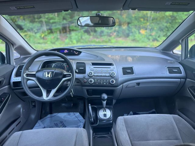 2011 Honda Civic Vp Sedan 4d - Image 13