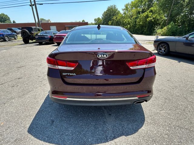2018 Kia Optima - Image 13