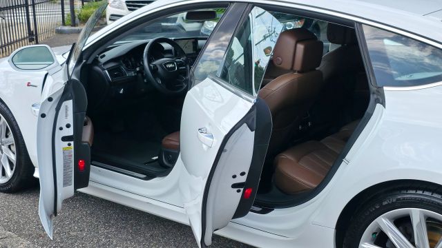 2013 Audi A7 - Image 7