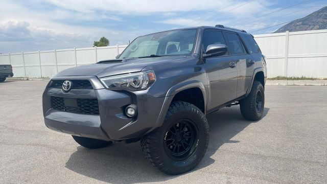 2022 Toyota 4runner - Image 6