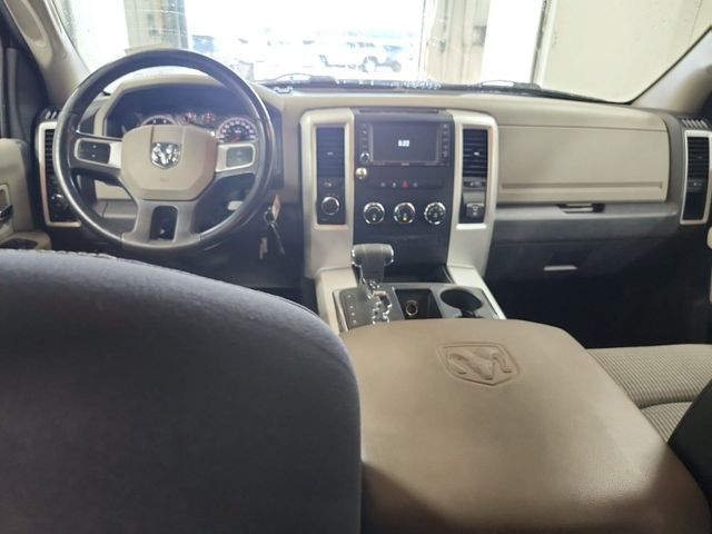 2011 RAM 1500 QUAD CAB PICKUP V8, HEMI, 5.7 LITER SLT PICKUP 4D 6 1/3 FT