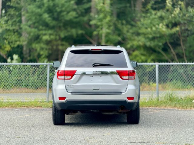 2012 Jeep Grand Cherokee Laredo Sport Utility 4d - Image 6