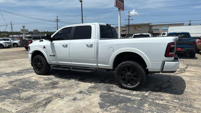 2022 Ram 2500 Crew Cab - Image 22