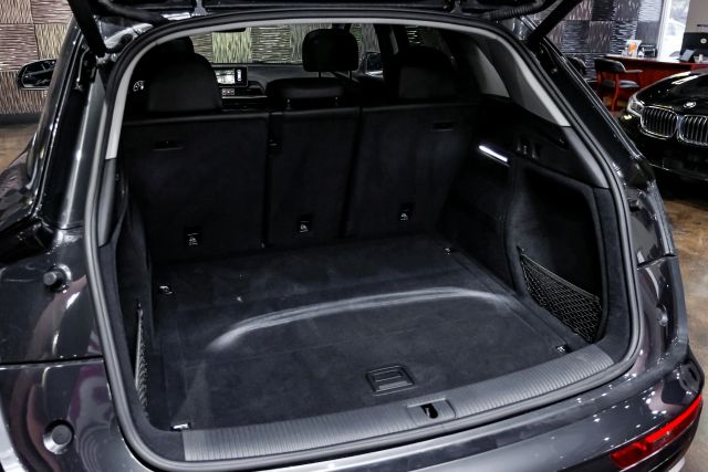 2018 Audi Q5 Premium Plus Sport Utility 4d - Image 43