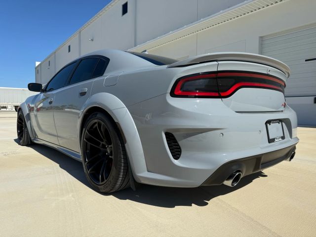 2021 Dodge Charger - Image 25