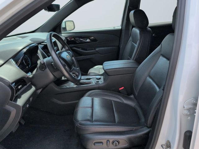 2022 Chevrolet Traverse - Image 9