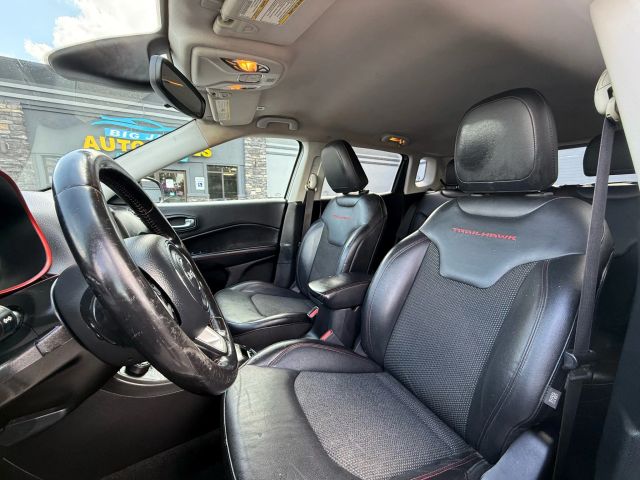 2018 Jeep Compass - Image 11