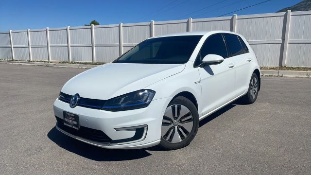 2016 Volkswagen E-golf - Image 2