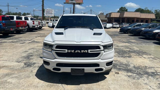 2019 Ram 1500 Crew Cab - Image 11