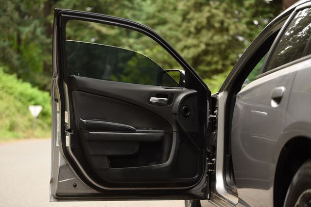 2015 Dodge Charger - Image 19