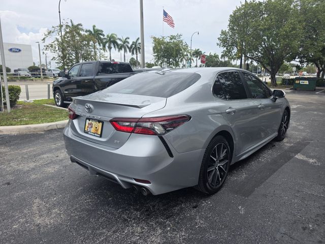 2022 Toyota Camry - Image 5