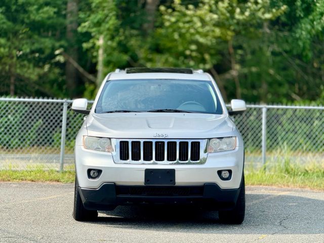 2012 Jeep Grand Cherokee Laredo Sport Utility 4d - Image 2