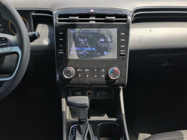 2022 Hyundai Santa Cruz - Image 11