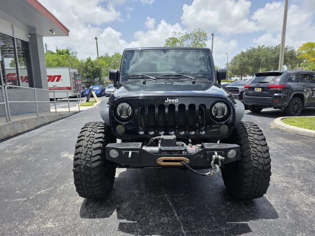 2014 Jeep Wrangler - Image 3