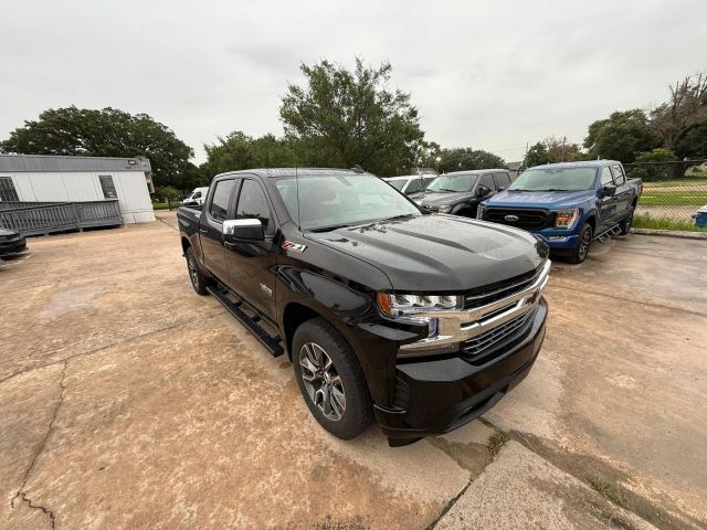 2021 Chevrolet Silverado 1500 Crew Cab - Image 3