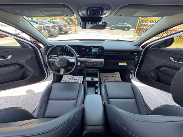 2024 Hyundai Kona - Image 25