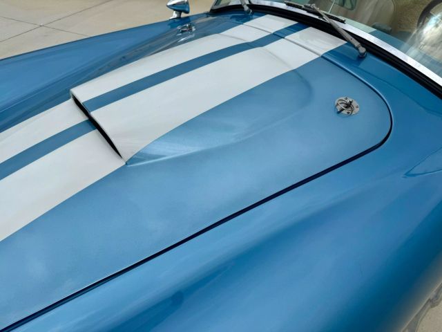 1965 Shelby Cobra Roadster 427 - Image 59