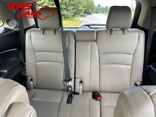2019 Honda Pilot - Image 15