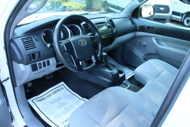 2012 Toyota Tacoma Regular Cab - Image 10