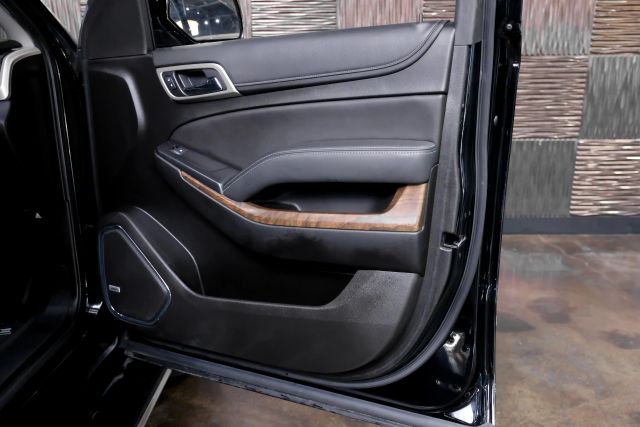2019 Gmc Yukon Xl Denali Sport Utility 4d - Image 36
