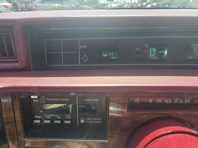 1988 Cadillac Deville - Image 18