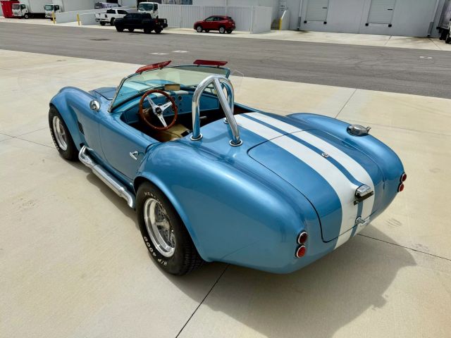 1965 Shelby Cobra Roadster 427 - Image 33