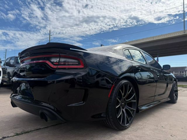 2017 Dodge Charger - Image 8