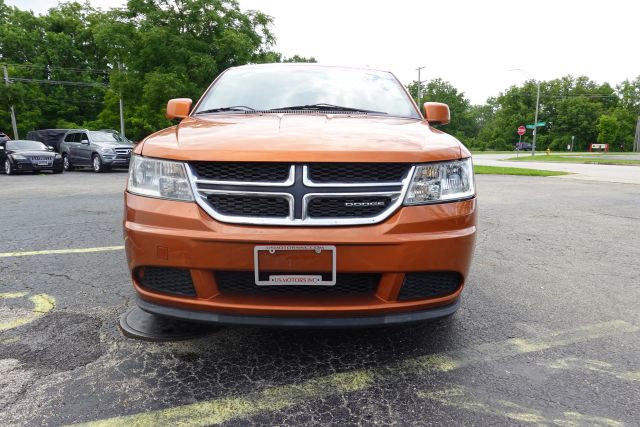 2011 Dodge Journey - Image 1