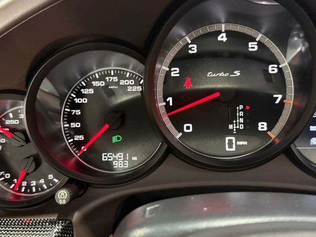 2014 Porsche 911 - Image 92