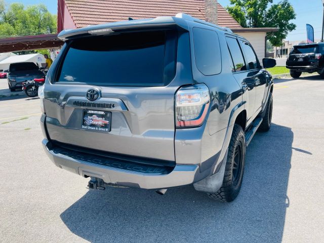 2016 Toyota 4runner - Image 7