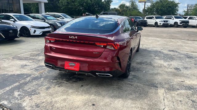 2022 Kia K5 - Image 16