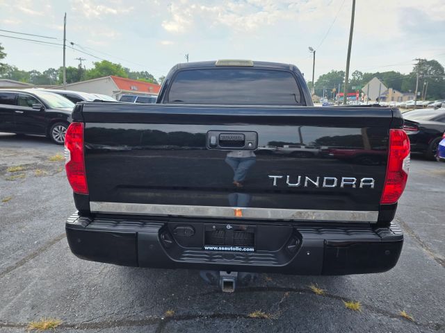 2016 Toyota Tundra Crewmax - Image 5