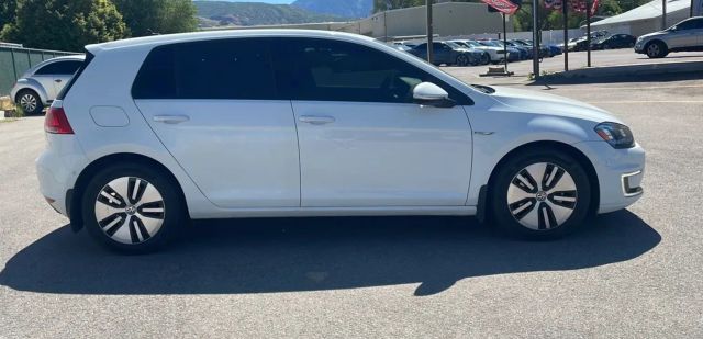 2016 Volkswagen E-golf - Image 5