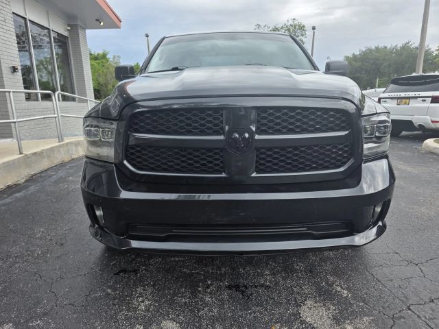 2016 Ram 1500 Quad Cab - Image 3